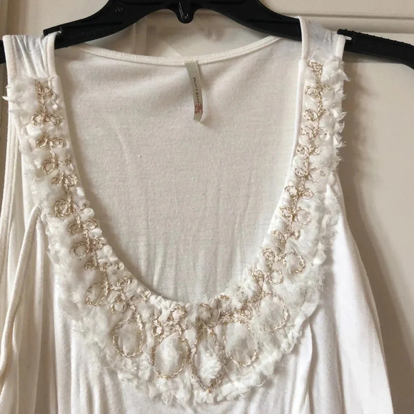 Boho flowy cream tank top with gold thread embellishments, size small - Picture 2 of 3
